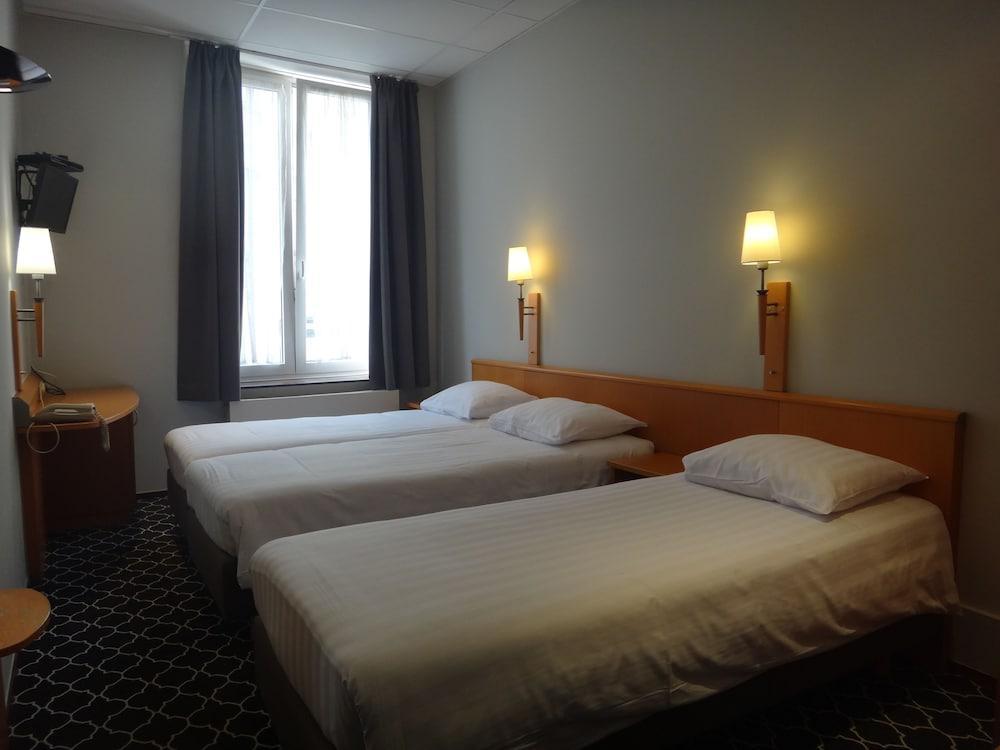 Safestay Brussels Grand Place Esterno foto