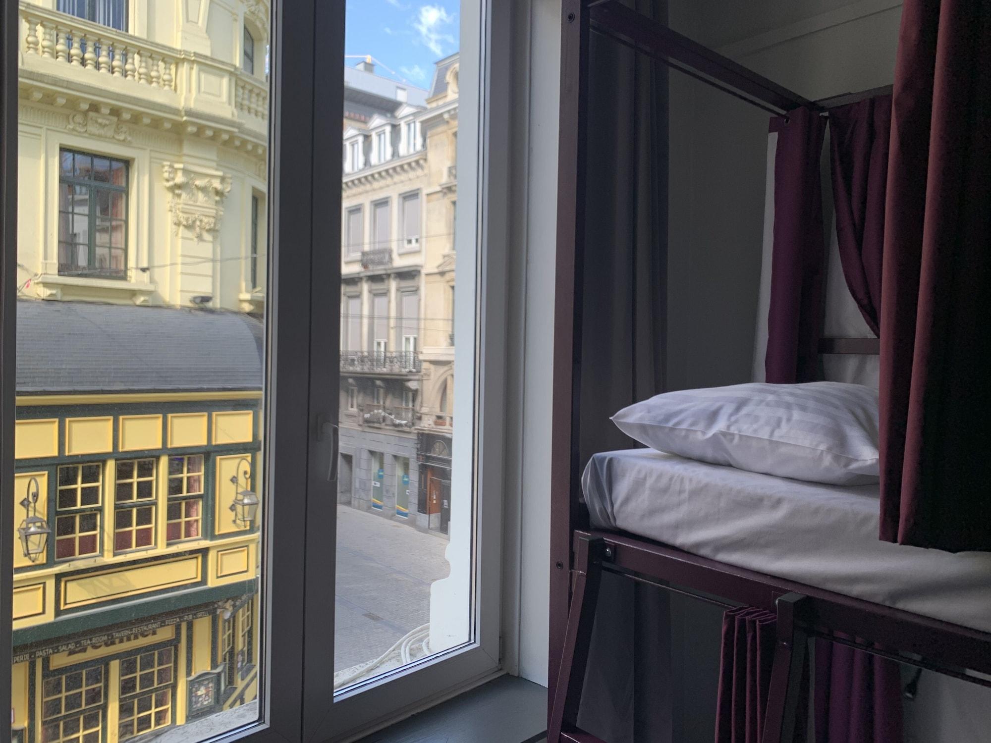 Safestay Brussels Grand Place Esterno foto
