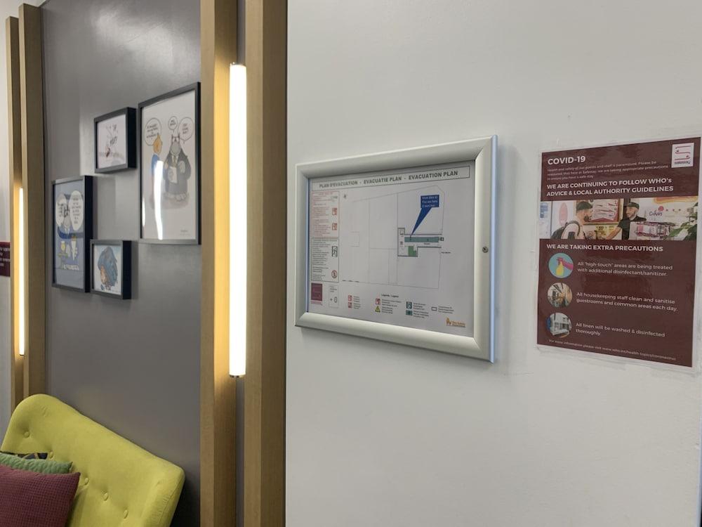 Safestay Brussels Grand Place Esterno foto